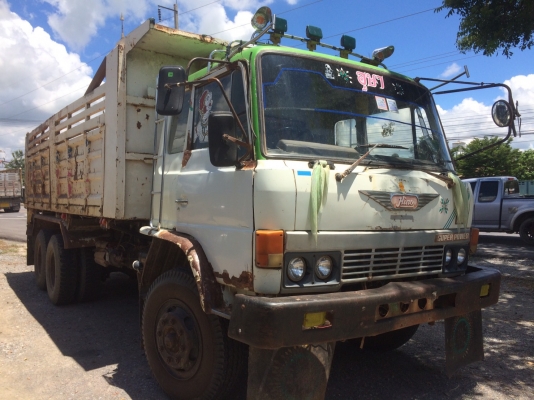 Hino เจ้าอินทรี FM 176  เครื่อง HO7D 195 แรง มีสโล ช่วงล่าง 3M ทะเบียนพร้อม #ราคาขาย 650,000 บาท #ราคานี้รวมเก็บสีหัวให้ด้วยค่ะ