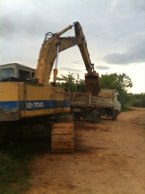 ขาย Kato เครื่องดี ปั๊มดี โช่ใหม่หนึ่งข้าง ใช้งานดีมีแอร์พร้อม  420000 บาท โทร. 088-2807608