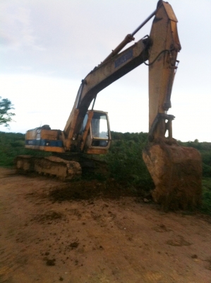 ขาย Kato เครื่องดี ปั๊มดี โช่ใหม่หนึ่งข้าง ใช้งานดีมีแอร์พร้อม  420000 บาท โทร. 088-2807608