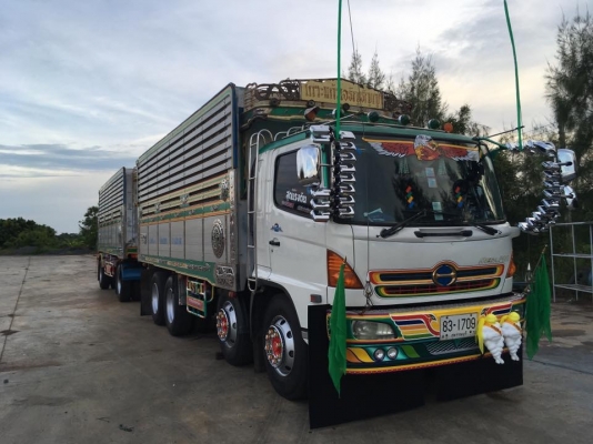 รถพ่วง Hino mega เครื่อง 260 แรง ปี 47 แม่ 12 ล้อ ลูก 2 เพลา กระบะดัมพ์อู่ส.สมบัติ ใส่ของได้30ตัน สภาพสวยพร้อมใช้ ยางเต็ม เดิมๆบางๆ ทะเบียนพร้อม รถพ่วง Hino mega เครื่อง 260 แรง ปี 47 แม่ 12 ล้อ ลูก 2 เพลา กระบะดัมพ์อู่ส.สมบัติ ใส่ของได้30ตัน สภาพสวยพร้อมใช้ ยางเต็ม เดิมๆบางๆ ทะเบียนพร้อม