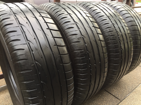 ยาง Maxxis 265 65 17 ปลายปี16 ดอกเต็ม ไม่มีปะ ใช้ยาว ราคาไม่แพง