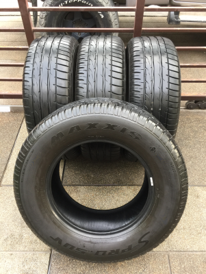 ยาง Maxxis 265 65 17 ปลายปี16 ดอกเต็ม ไม่มีปะ ใช้ยาว ราคาไม่แพง