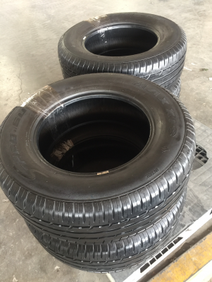 ยาง Maxxis 265 65 17 ปลายปี16 ดอกเต็ม ไม่มีปะ ใช้ยาว ราคาไม่แพง