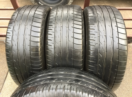 ยาง Maxxis 265 60 18 ปี16 ดอกเต็ม ไม่มีปะ ใช้ยาว ราคาไม่แพง