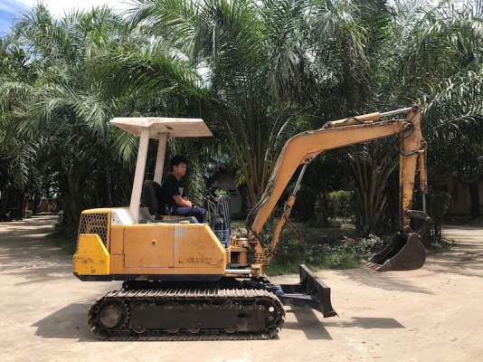 KOMATSU PC20-6 คอนโทลแน่น ปั้มแรง สวยเดิมจากญี่ปุ่น ทำงานสมบูรณ์ทุกระบบ รับรองไม่ผิดหวัง 185,000 เท่านั้น!!