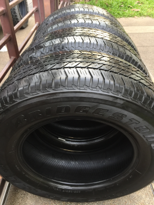 ยาง Bridgestone 265 65 17 ปี15 ดอกเต็ม ใช้กันยาว ราคาไม่แพง