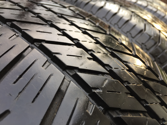 ยาง Bridgestone 265 65 17 ปี15 ดอกเต็ม ใช้กันยาว ราคาไม่แพง