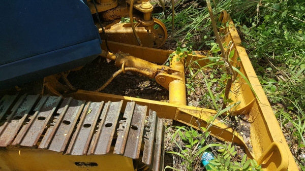 ขายตามสภาพ แบคโฮ KOMATSU PC20-6 ไม่มีปั้มไฮดรอริค ไม่มีตัวเดิน 1 ข้าง เอกสารใบซื้อขาย