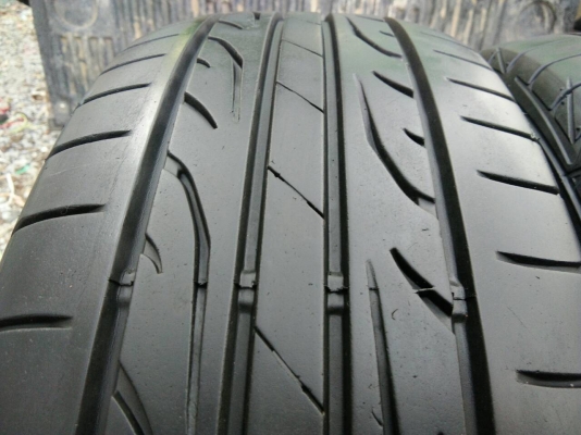ขายยาง215/55R17 ยางDUNLOP LM704 ยางปี16 ดอกยางสวยสดไม่มีปะ จำนวน 1 ชุด ขายยาง215/55R17 ยางDUNLOP LM704 ยางปี16 ดอกยางสวยสดไม่มีปะ จำนวน 1 ชุด