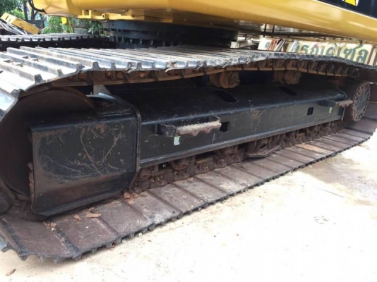 ขายรถแบคโฮ CAT 320 D ไมล์ 2076 ชม.รับประกันศูนย์ 5000 ชม.ราคา 2650000