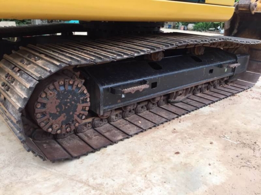 ขายรถแบคโฮ CAT 320 D ไมล์ 2076 ชม.รับประกันศูนย์ 5000 ชม.ราคา 2650000