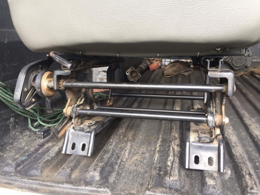 ขายเบาะ ร็อกกี่ เก่ายุ่น สภาพดี ขายเบาะ ร็อกกี่ เก่ายุ่น สภาพดี