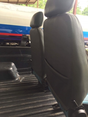 ขายเบาะ ร็อกกี่ เก่ายุ่น สภาพดี ขายเบาะ ร็อกกี่ เก่ายุ่น สภาพดี