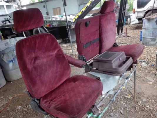 ขายเบาะ ร็อกกี่ เก่ายุ่น สภาพดี ขายเบาะ ร็อกกี่ เก่ายุ่น สภาพดี