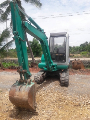 ขายKOMATSU PC30-7  เก่าญี่ปุ่นแท้  สภาพสวย เดิมๆๆ  เครื่องปั๊มดี  5,XXX  ชั่วโมง  ลองระบบกันได้ทุกวัน  โทร  089-3818694  ดวงนภา