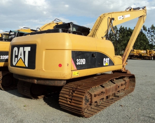 320d บูมยาว FAL-รถจอดบางนา5000กว่าชั่วโมง ราคาพิเศษ 981-989-1989 หรั่งครับ