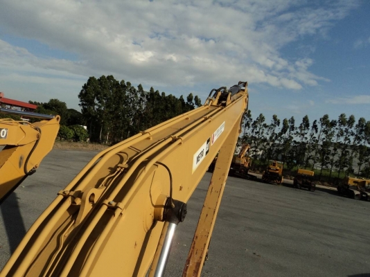 320d บูมยาว FAL-รถจอดบางนา5000กว่าชั่วโมง ราคาพิเศษ 981-989-1989 หรั่งครับ