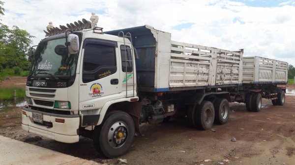 ขายด่วน ISUZU DEGA 270 ปี 46 แม่ลูกดั้ม หินทราย เกียร์อิตั้น สภาพพร้อมใช้งาน สนใจโทรสอบถาม 093-07649 ขายด่วน ISUZU DEGA 270 ปี 46 แม่ลูกดั้ม หินทราย เกียร์อิตั้น สภาพพร้อมใช้งาน สนใจโทรสอบถาม 093-07649