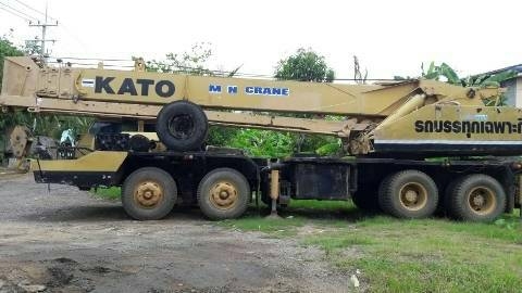 ขายรถเครน KATO 12 ล้อ 30 ตัน เอกสารเล่ม ราคา 1600000