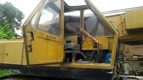 ขายรถเครน KATO 12 ล้อ 30 ตัน เอกสารเล่ม ราคา 1600000