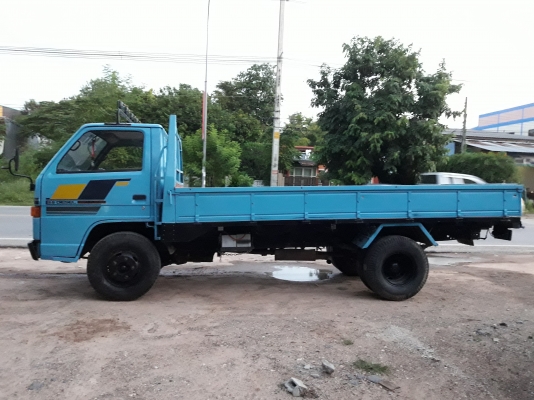 ขาย 6ล้อISUZU 100แรงม้า ราคาเบาๆ เครื่องแน่นๆ แห้ง แรงดี แชทซีสวยๆไม่ผุไม่ดาม ช่วงล่างแน่น รถใช้งานป