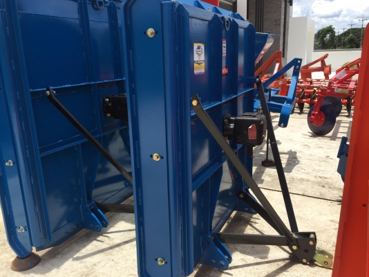 เครื่องตัดหญ้าพ่วงรถไถ ขนาด 1.50 เมตร ราคา พิเศษ 35000 บาท KUBOTA YARMA FORD