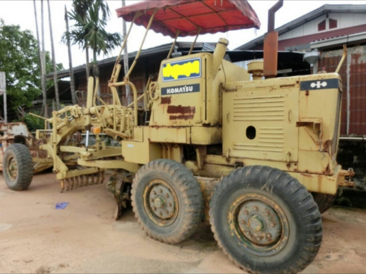 ขายรถเกรด KOMATSU GD31