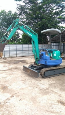 รถแบคโฮ KOMATSU 20FR-2 รถเก่านอกพึ่งนำเข้า คอนโทลน้ำมัน ปั๊มนิ้ว มีระบบเต่ากระต่าย ไฟฟ้าครบ ชม.ทำงาน 4000 ชม. พร้อมใช้งาน