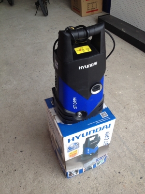 เครื่องฉีดน้ำล้างรถ HYUNDAI 135 bar ราคา 2,500 บาท เครื่องฉีดน้ำล้างรถ HYUNDAI 135 bar ราคา 2,500 บาท
