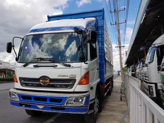 เมก้าFMสิบล้อ 2 เพลา ยาว7.50 รถวิ่งล่อง เครื่อง 260 ปี 2548 สวยจัดพร้อมใช้งานยางสวย 10 เส้น