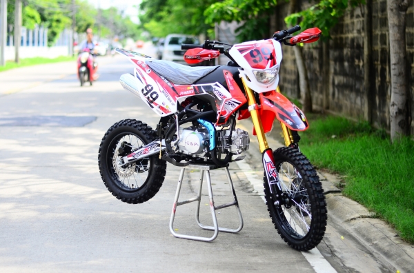 VSXR125โฉมใหม่มาแล้วววมีไฟหน้ามาพร้อมกับโปรโมชั่นแล้วจร้าาา