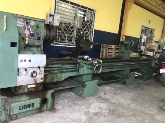 ขายกลึง4เมตร2เพลากลึงเกลียวได้มีฟีดสปีดตรงกระเป๋าพร้อมใช้ครับ