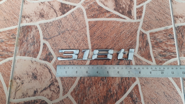 เพลท 318 ti ติดท้ายรถ BMW เพลท 318 ti ติดท้ายรถ BMW