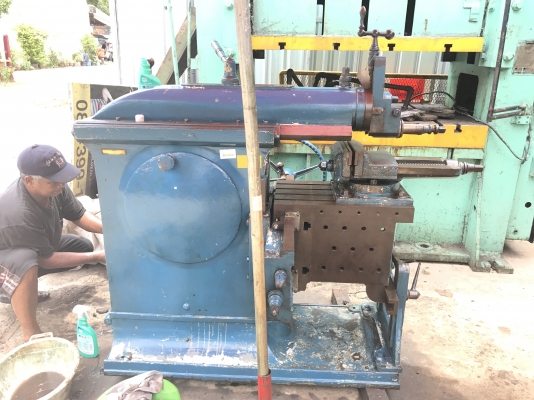 ขายแท่นไส20นิ้วของครบเกียร์บ็อกใต้หวันพร้อมใช้ครับ