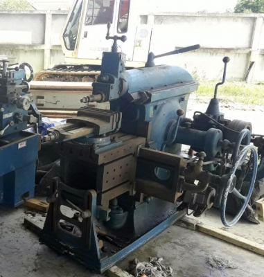 ขายแท่นไส20นิ้วของครบเกียร์บ็อกใต้หวันพร้อมใช้ครับ