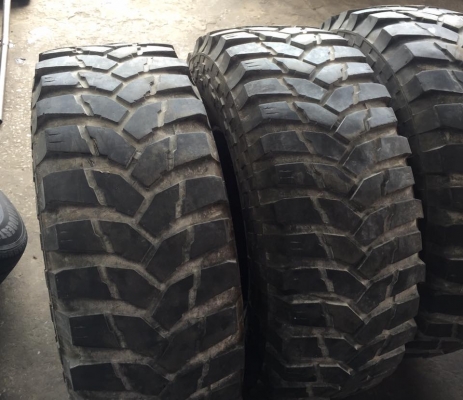 ยางMaxxis Treprador 35x12.5x16 สภาพดี ดอกยังเหลือๆ 4เส้น