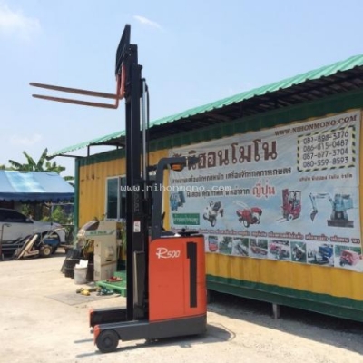 รถยกไฟฟ้ายืนขับ TOYOTA รุ่น 6FBRJ9 รหัสสินค้า 80903757 ติดต่อ 081-8283376 www.nihonmono.com รถยกไฟฟ้ายืนขับ TOYOTA รุ่น 6FBRJ9 รหัสสินค้า 80903757 ติดต่อ 081-8283376 www.nihonmono.com