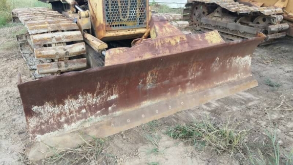 ขาย 155,000 KOMATSU D 20-6 P สไลร์ 6 ทิศทาง เครื่องดี เกียร์แรง สเตอร์ลิ่งดี ช่วงล่างพร้อมใช้งาน รถอยู่ ปทุมธานี 090-772-3710 090-772-3708ขาย 155,000 KOMATSU D 20-6 P สไลร์ 6 ทิศทาง เครื่องดี เกียร์แรง สเตอร์ลิ่งดี ช่วงล่างพร้อมใช้งาน รถอยู่ ปทุมธานี 090-