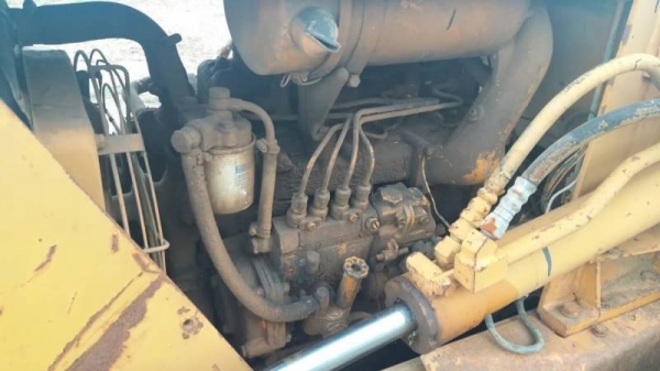 ขาย 155,000 KOMATSU D 20-5 P เครื่องดี เกียร์แรง สเตอร์ลิ่งดี ช่วงล่างพร้อมใช้งาน รถอยู่ ปทุมธานี 090-772-3710 090-772-3 ...ดูเพิ่มขาย 155,000 KOMATSU D 20-5 P เครื่องดี เกียร์แรง สเตอร์ลิ่งดี ช่วงล่างพร้อมใช้งาน รถอยู่ ปทุมธานี 090-772-3710 090-772-3 ...