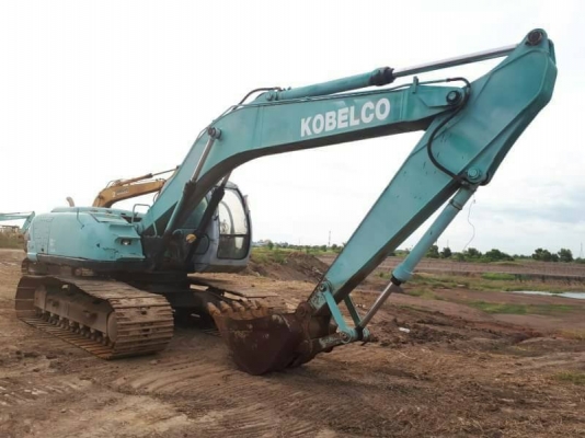 ขาย 685,000 บาท KOBELCO sk 200 MARK 5 SUPER เครื่องดี ปั้มแรง โช่หนา เอวแน่น ไฟฟ้าครบ รถอยู่ จ.ปทุมธานี 090-772-3710 090 ...ดูเพิ่ม