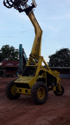 รถคีบอ้อยสามล้อมือสองสภาพดี รถคีบอ้อยสามล้อมือสองสภาพดี