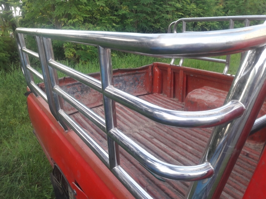 ขายคอกเลสของรถเเค็ปสวยๆเลยสภาพใหม่ๆเงาวิ้งๆพร้อมใช้งาน ขาย2500-ของอยู่บางกะปิ กทม.สนใจมาชมของได้ครับพร้อมถอด081-791-5677