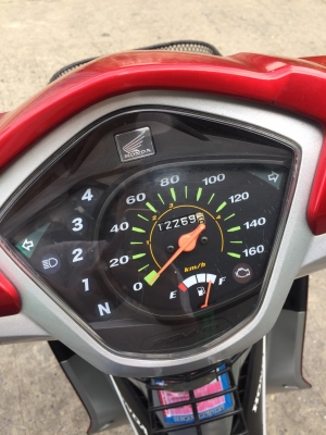 **** ขาย เวฟ 110i รถมือเดียว สตาร์ทมือ ****