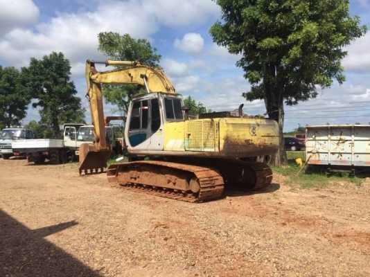 ขาย 595,000 บาท SUMITOMO SH200 เครื่องดี ปั้มแรง โช่หนา เอวแน่น ไฟฟ้าตัด เอกสารเล่มทะเบียน   รถอยู่ จ.นครพนม โทร&amp;ไอดีไลน์ 0610710295