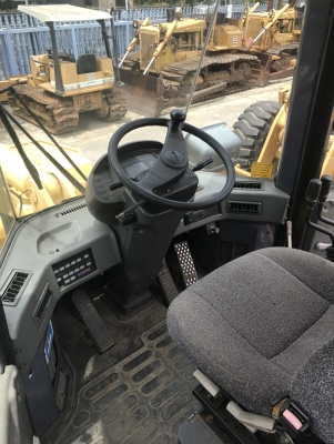 ขายรถตัก KOMATSU WA300-3 S/N สูง