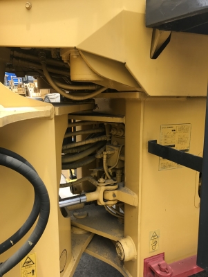 ขายรถตัก KOMATSU WA300-3 S/N สูง