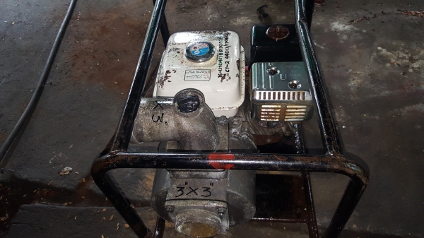 ปั้มน้ำ 3 x 3 นิ้ว 5 แรง รหัส C1 - 2 สอบถามต่อรองได้