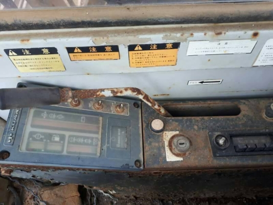 KOMATSU PC 120-3 KOMATSU PC 120-3