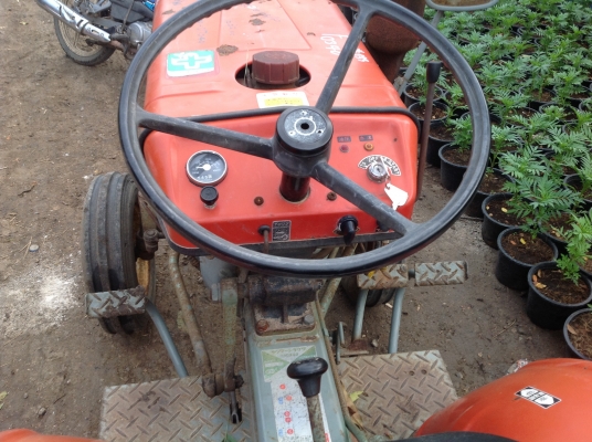 รถไถเก่านอก