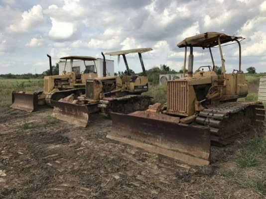 รถแทรกเตอร์